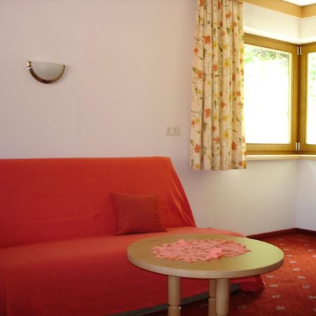 Hotel Garni Foersterheim Ишгль Экстерьер фото