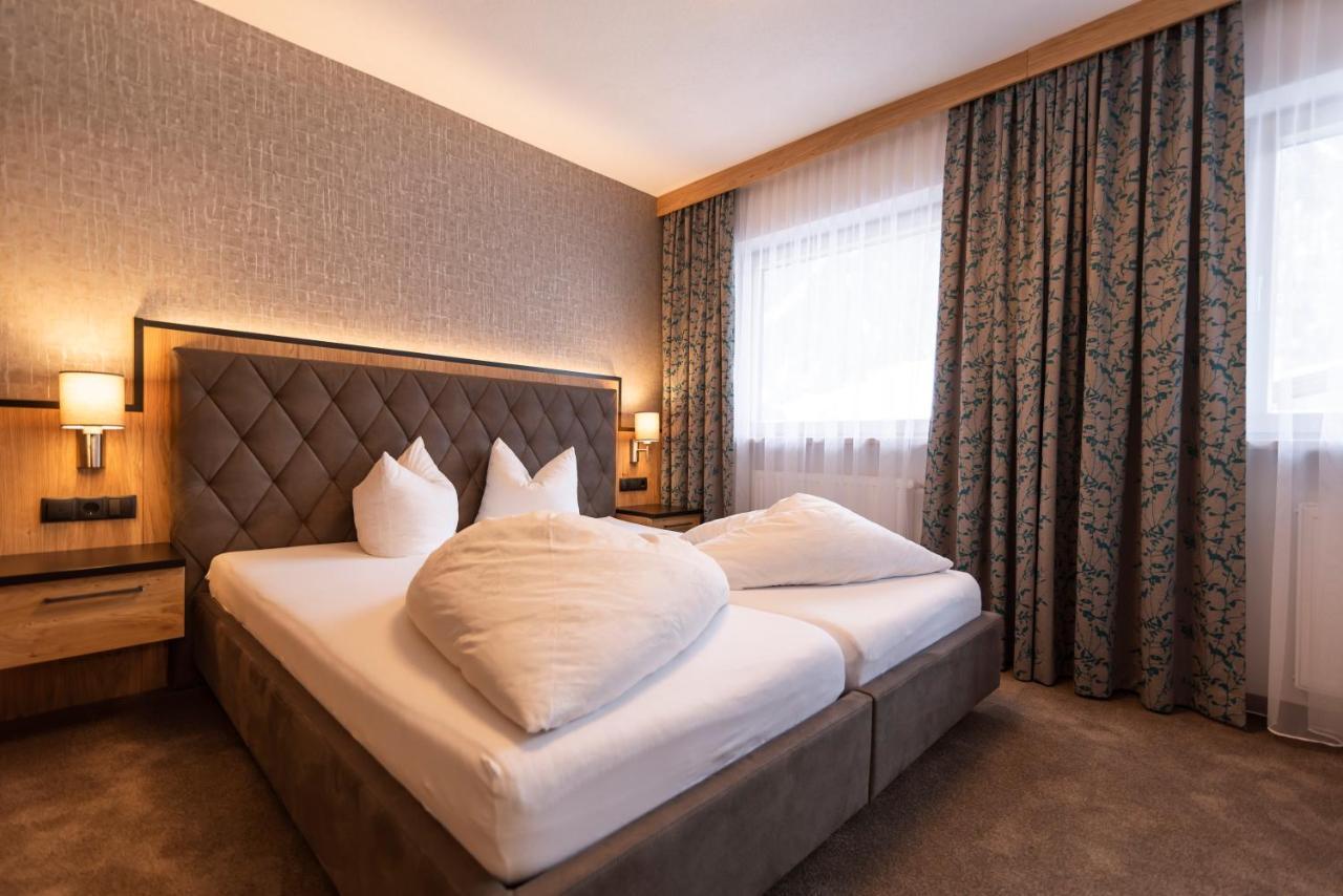 Hotel Garni Foersterheim Ишгль Экстерьер фото